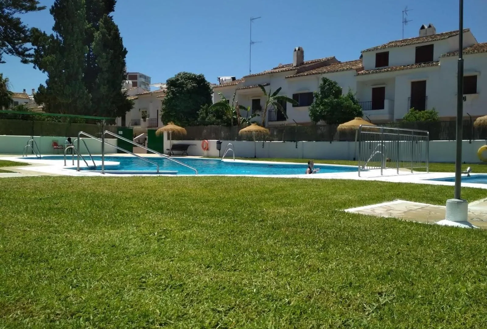 La Casita De ¨Pueblo Rocio¨ Lägenhet Torre Del Mar Spanien
